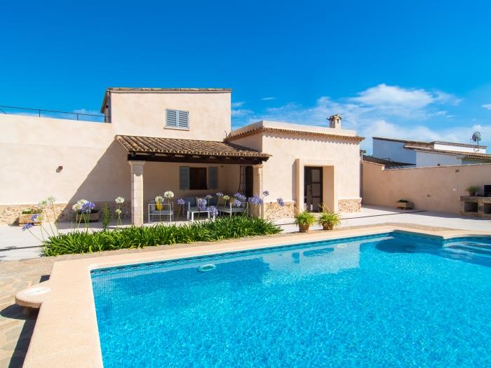 image Can Volantí by SunVillas Mallorca 1